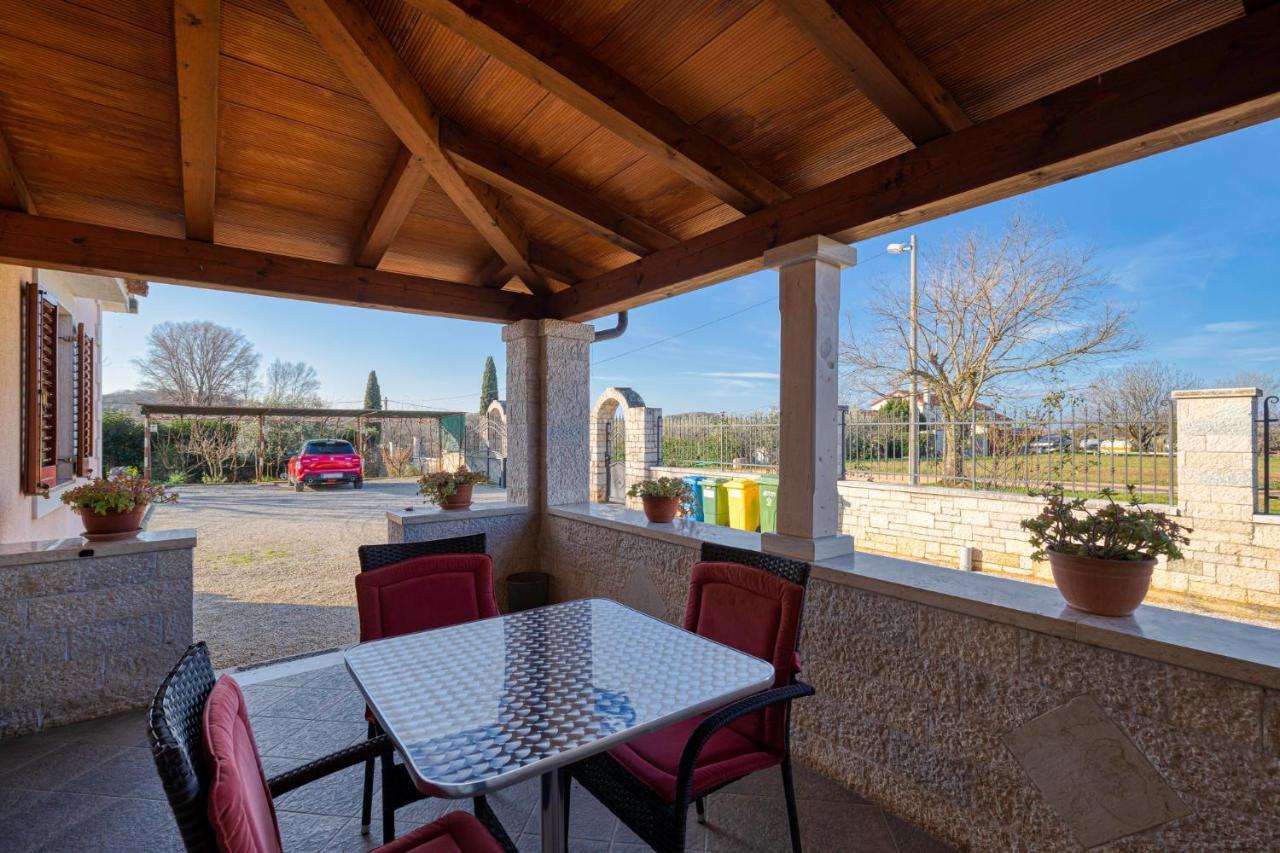 Ferienwohnung Palmira Poreč Exterior foto